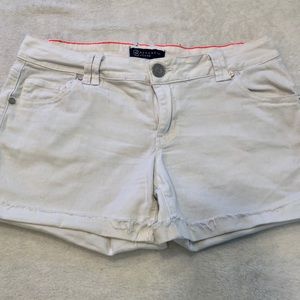 Boom Boom Women’s Shorts Size: 9 Color: White